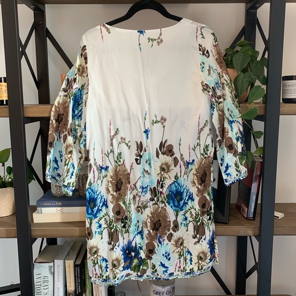 Floral 3/4 Sleeve Bathing Suit Cover-up - Picture 2 of 5